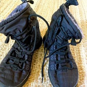 Nike winter sneaker boot, size 7.5